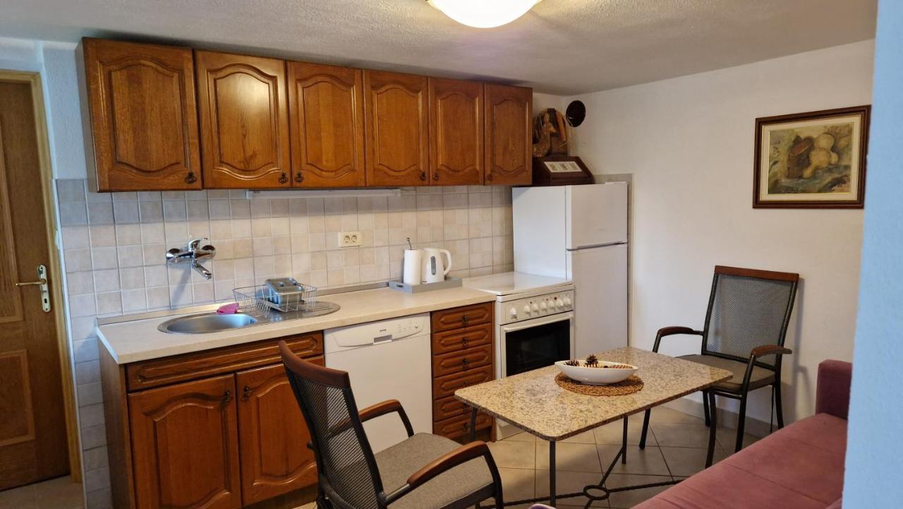 Apartman Karla Mostar Eksteriør bilde