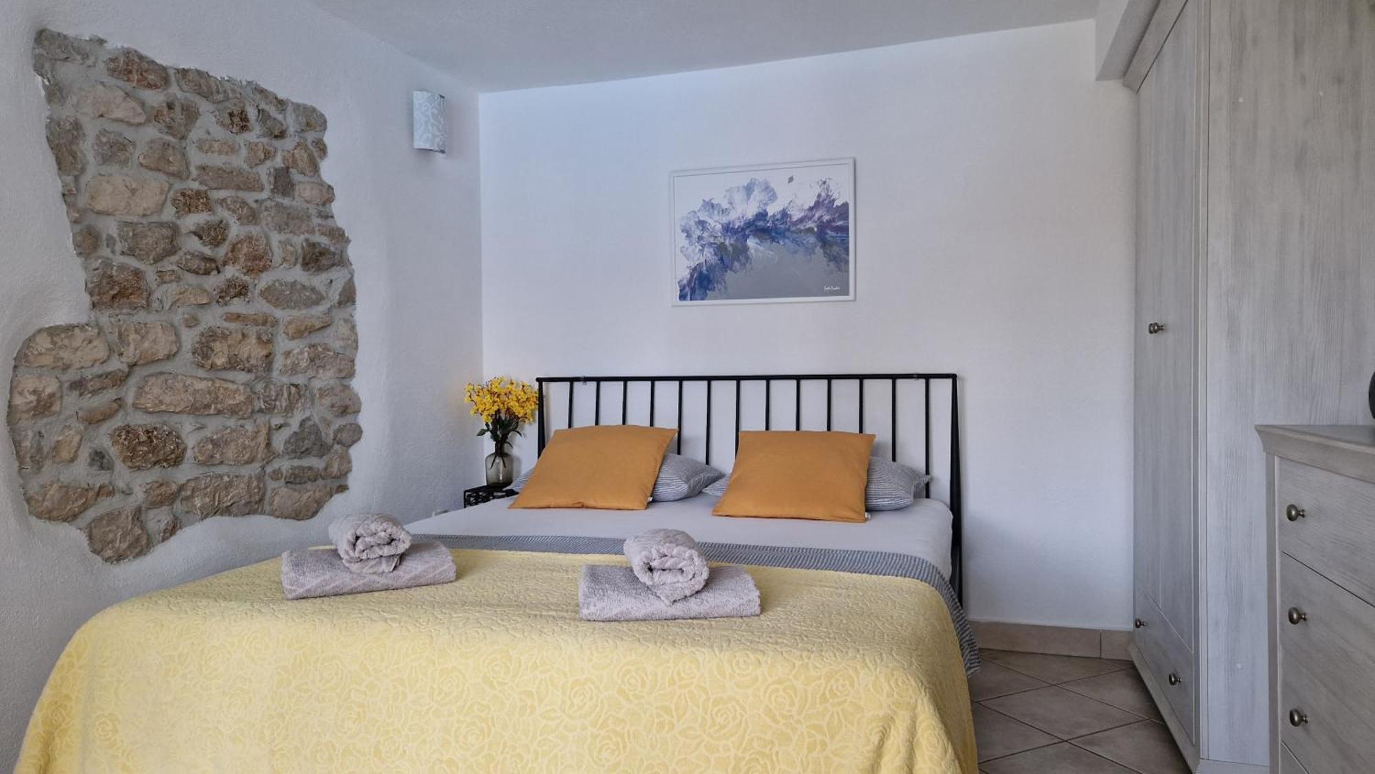 Apartman Karla Mostar Eksteriør bilde